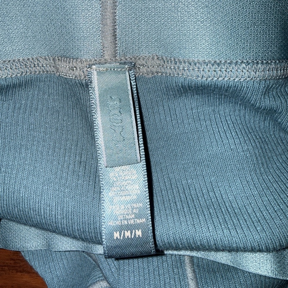 Excellent condition Skims Cotton Rib Leggings in Kyanite Size: M - Picture 7 of 8